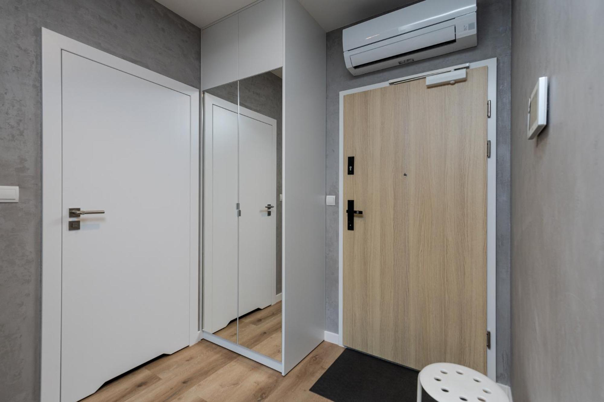 Park Krowoderski Comfort Apartment คราคูฟ ภายนอก รูปภาพ